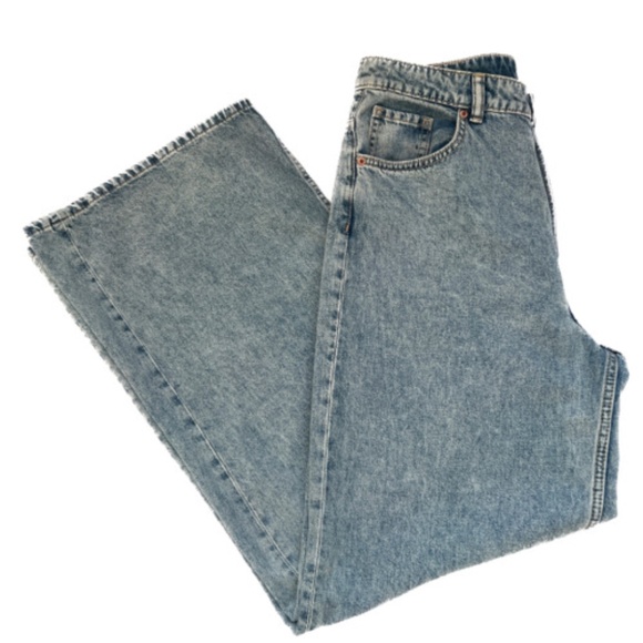New H&M Jeans Wide Large High Waist Loose Size 10 Medium Wash 5 Pocket NWT - Picture 1 of 5